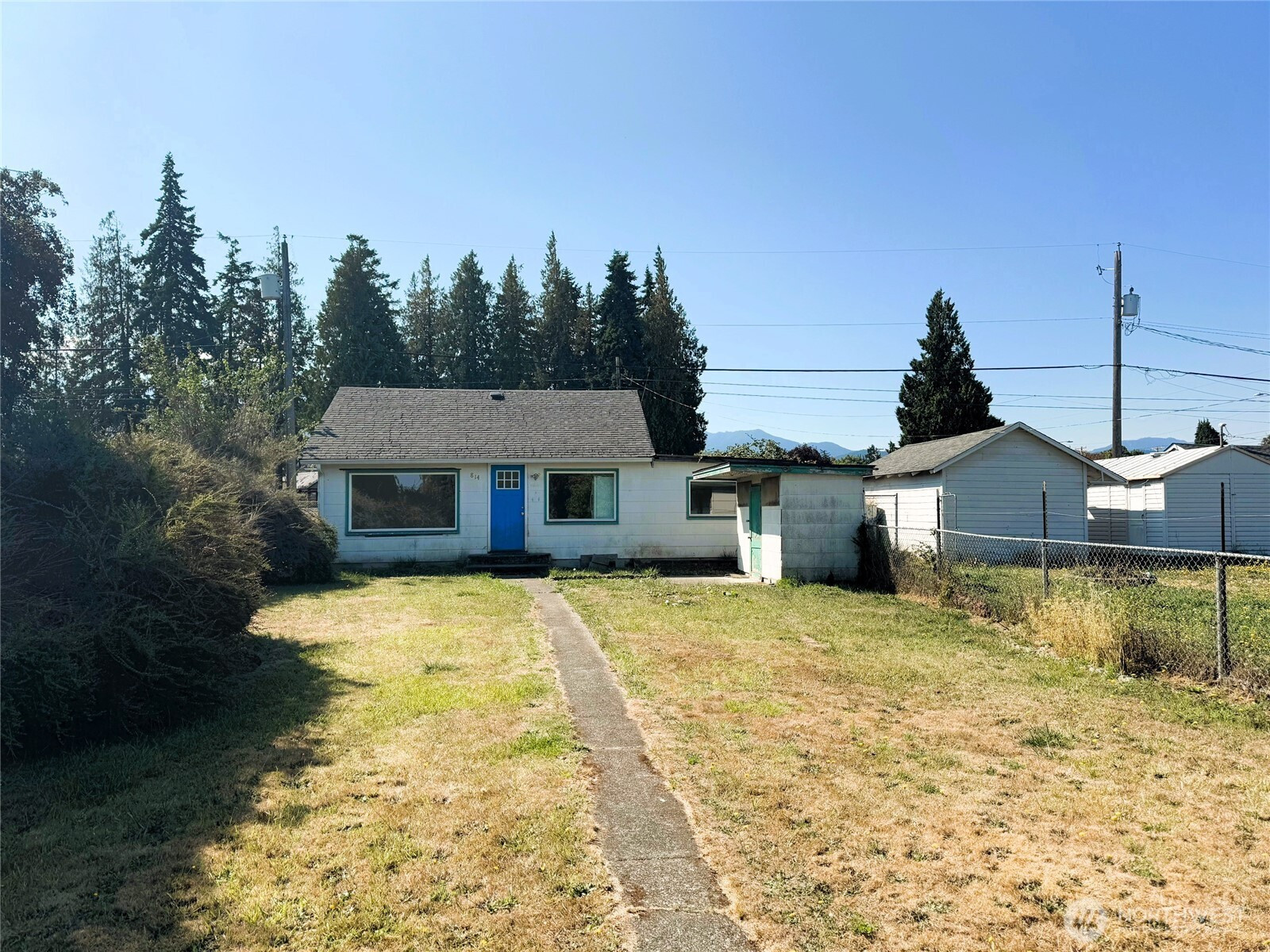814 E 2nd Street, Port Angeles, WA 98362