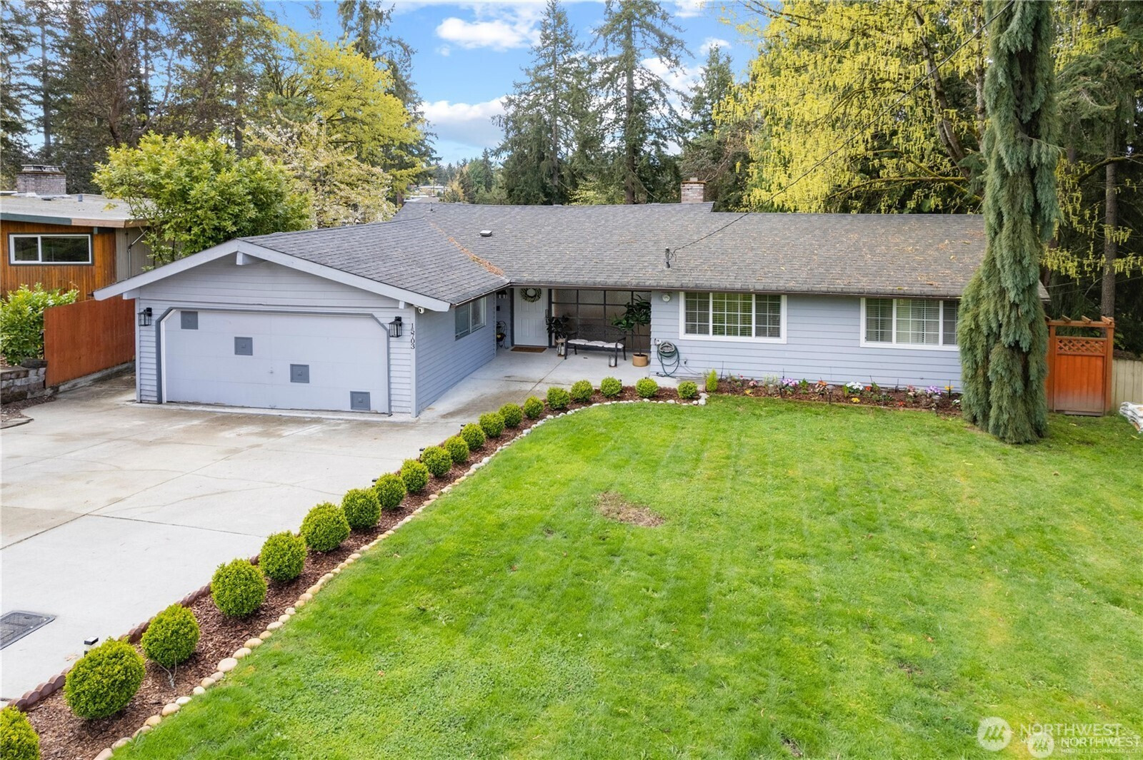 15703 SE 6th Street, Bellevue, WA 98008