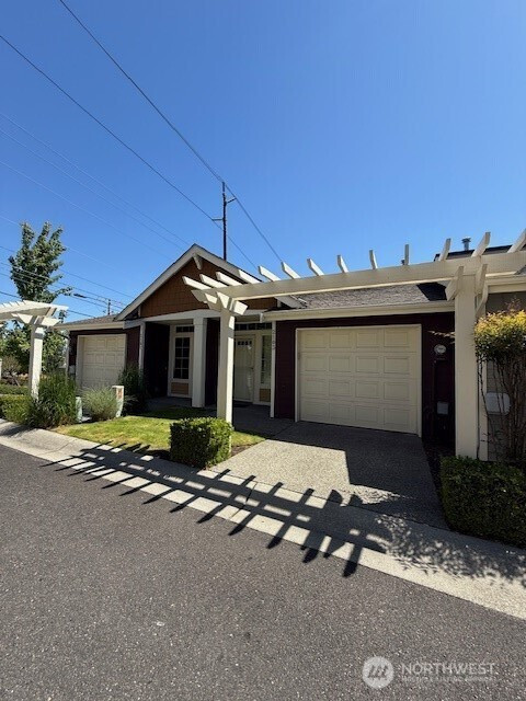 2103 Tacoma Court, Tacoma, WA 98405