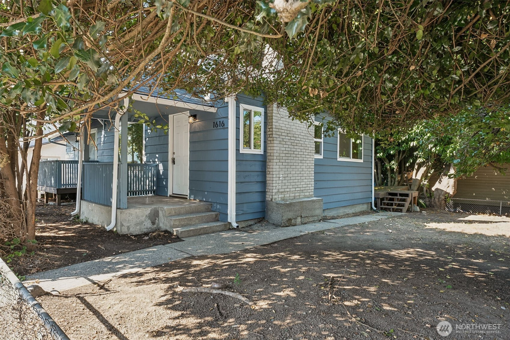 1616 11th Street, Bremerton, WA 98337