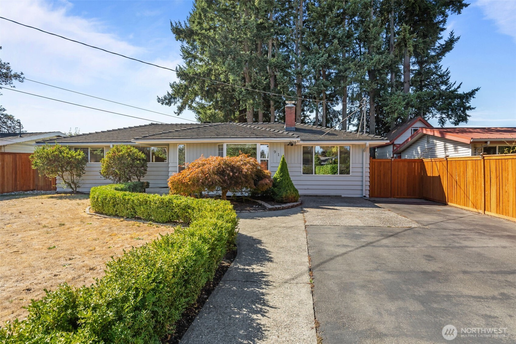 915 Monroe Avenue NE, Renton, WA 98056