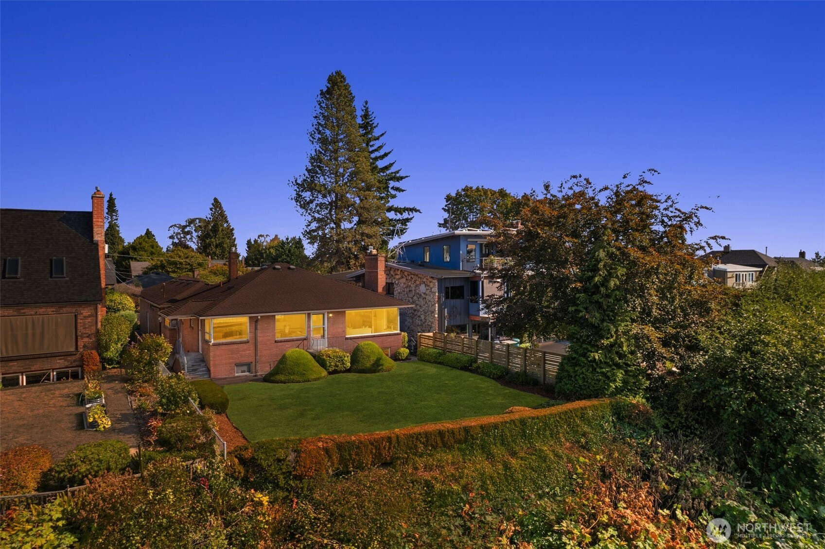 7742 34th Avenue NW, Seattle, WA 98117