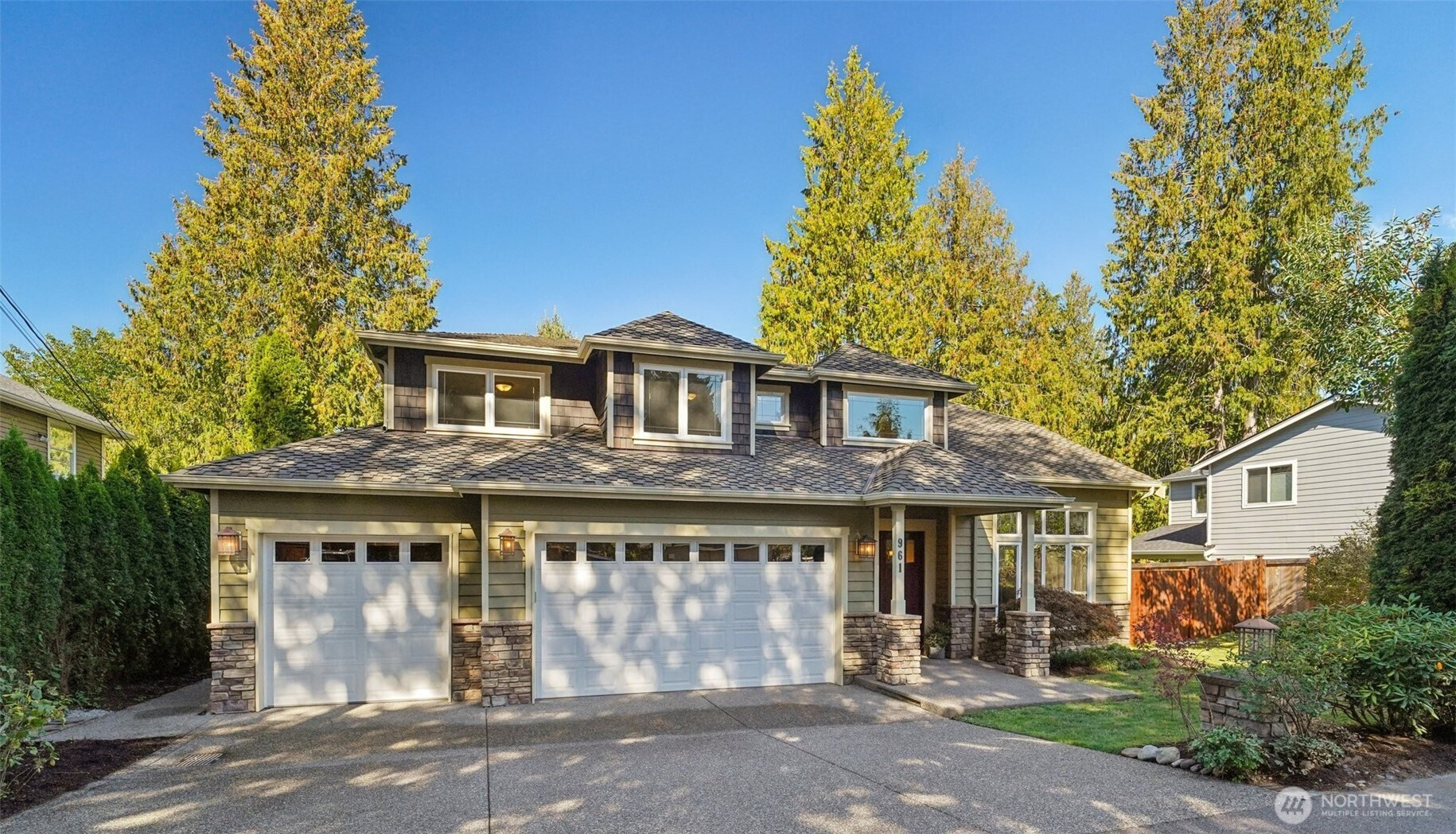 961 Cedar Street, Edmonds, WA 98020
