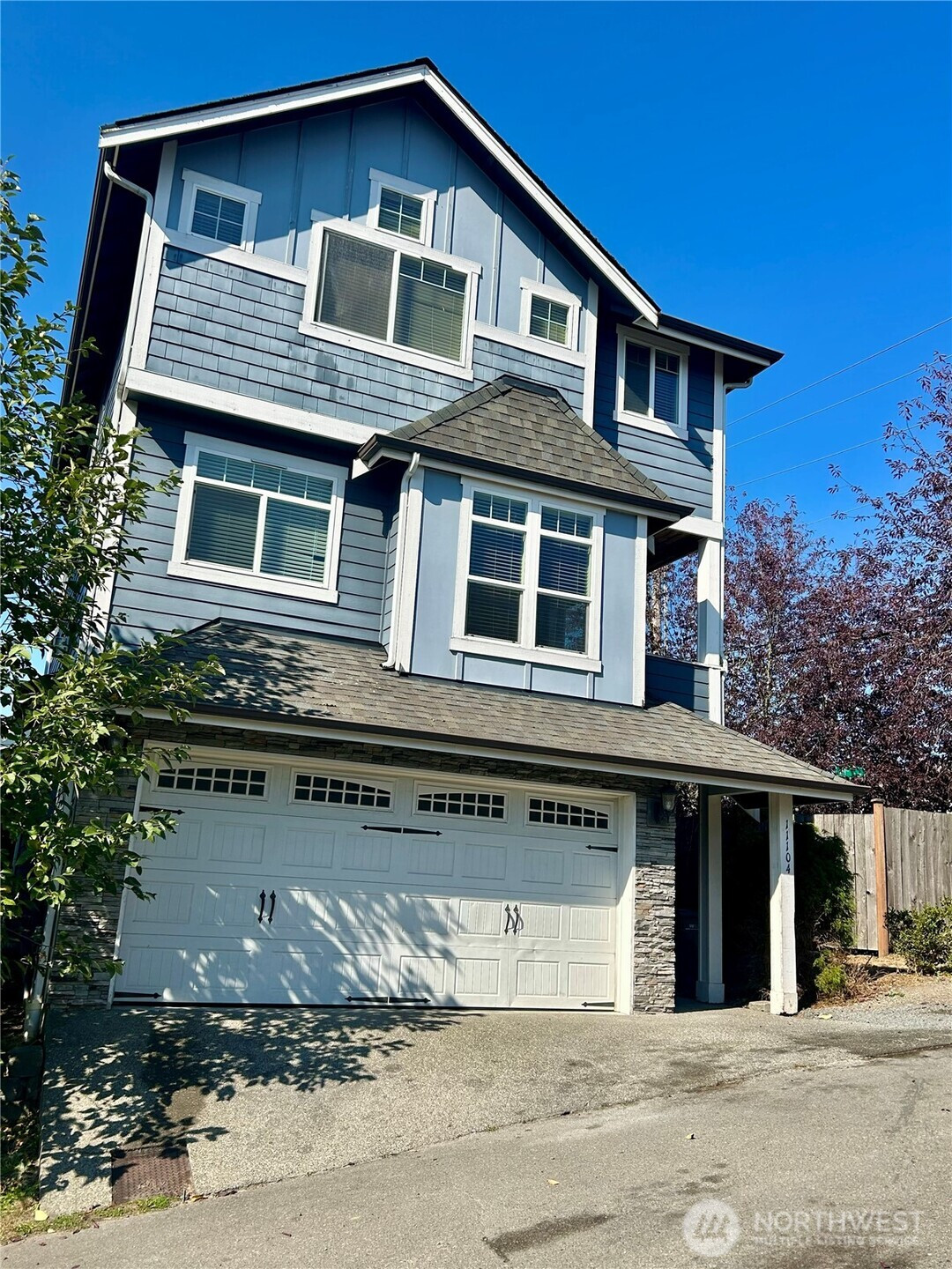 11104 Paine Field Way, Everett, WA 98204