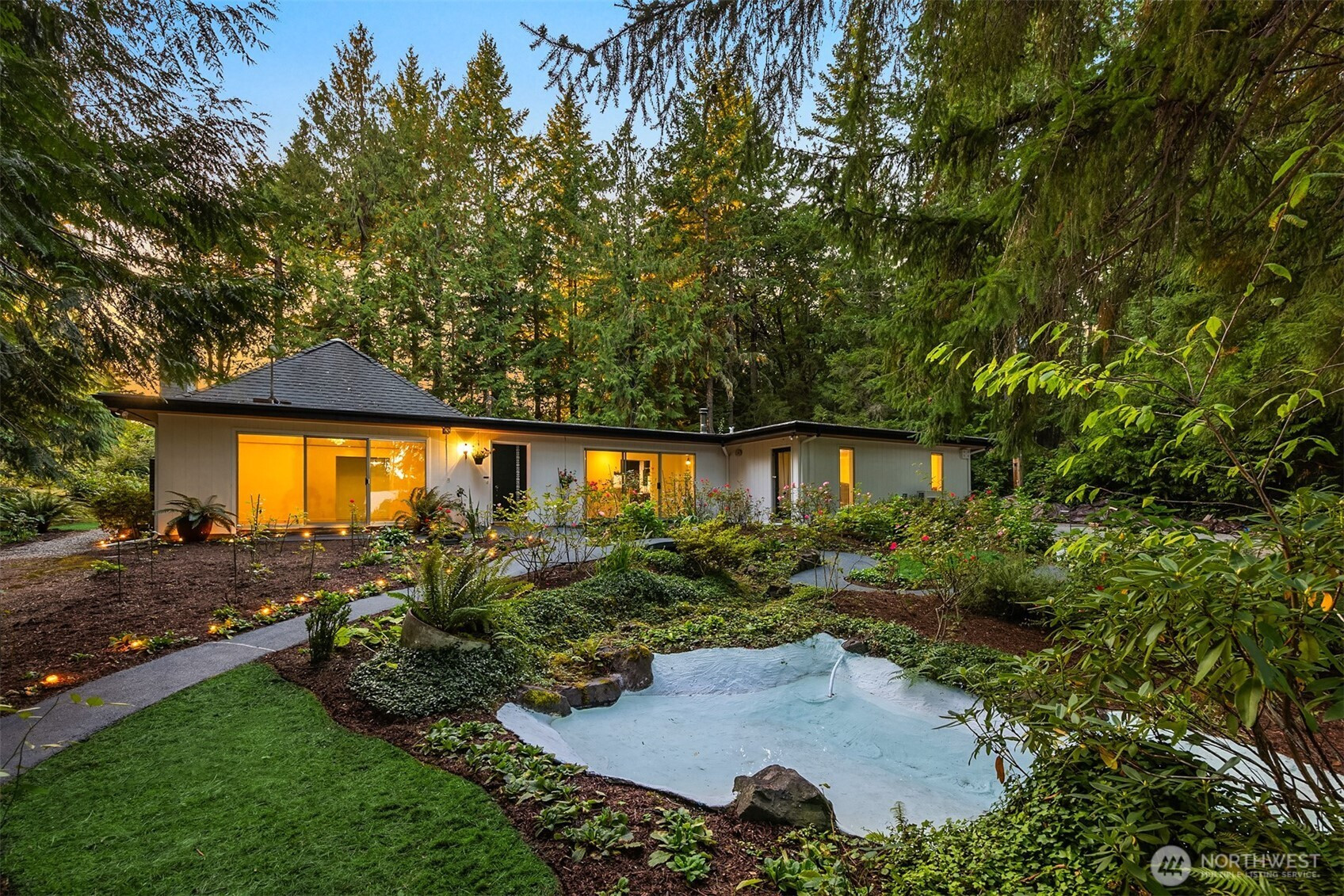 10825 Brownsville Highway NE, Poulsbo, WA 98370