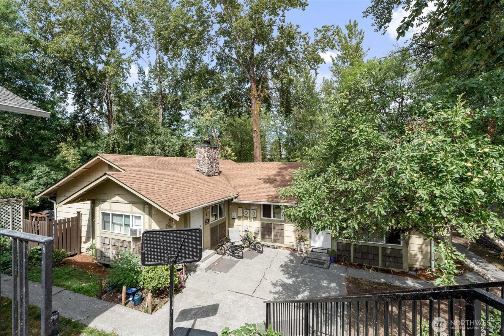 2902 S Monroe Street, Tacoma, WA 98409