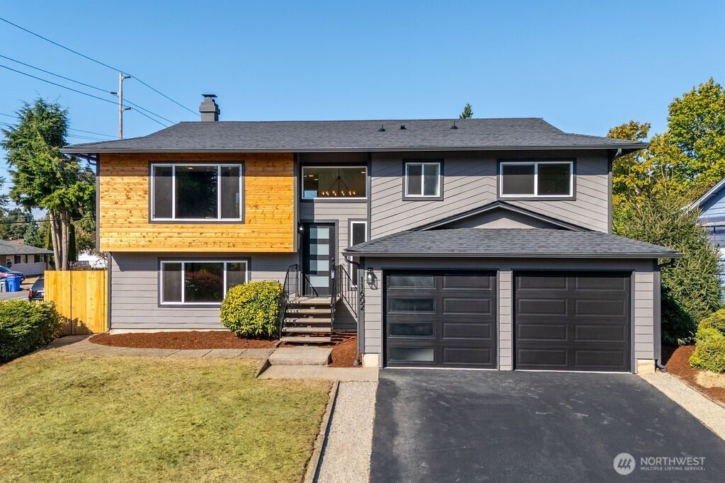 11602 SE 210th Place, Kent, WA 98031