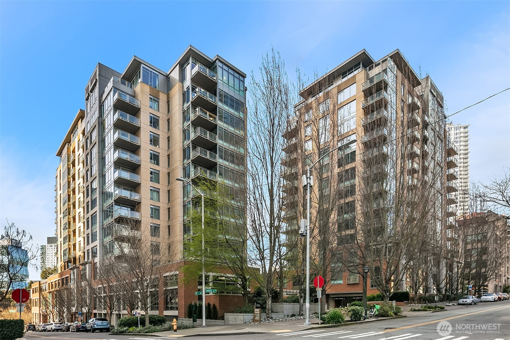 900 Lenora Street, Seattle, WA 98121