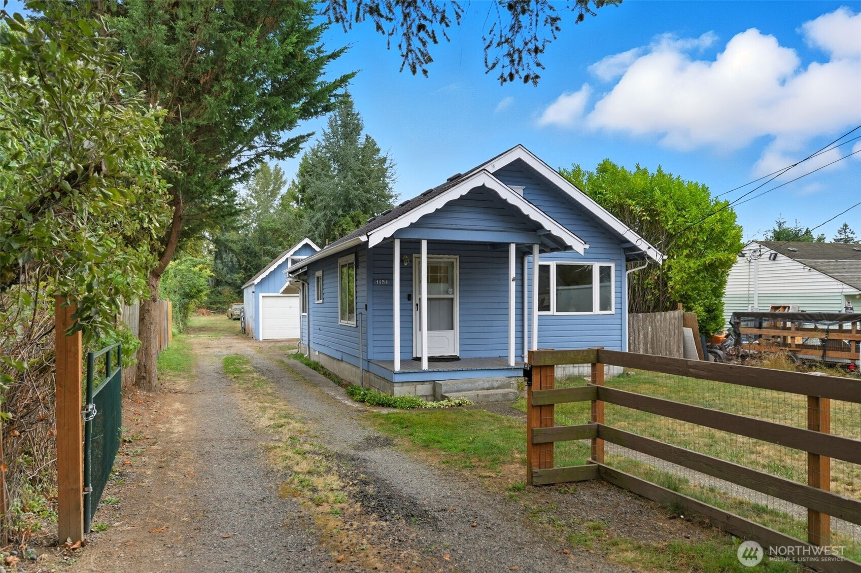 1154 95th Street E, Tacoma, WA 98445