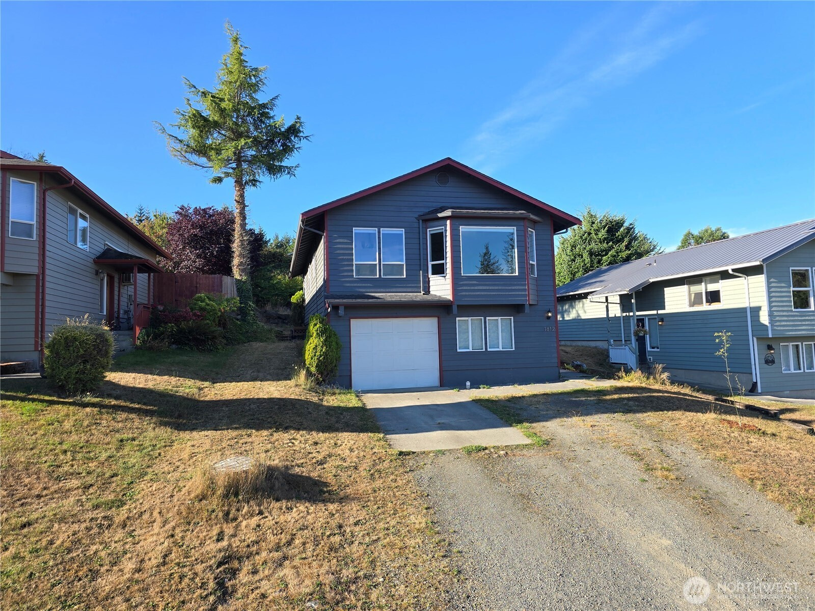 1812 W 12th Street, Port Angeles, WA 98363