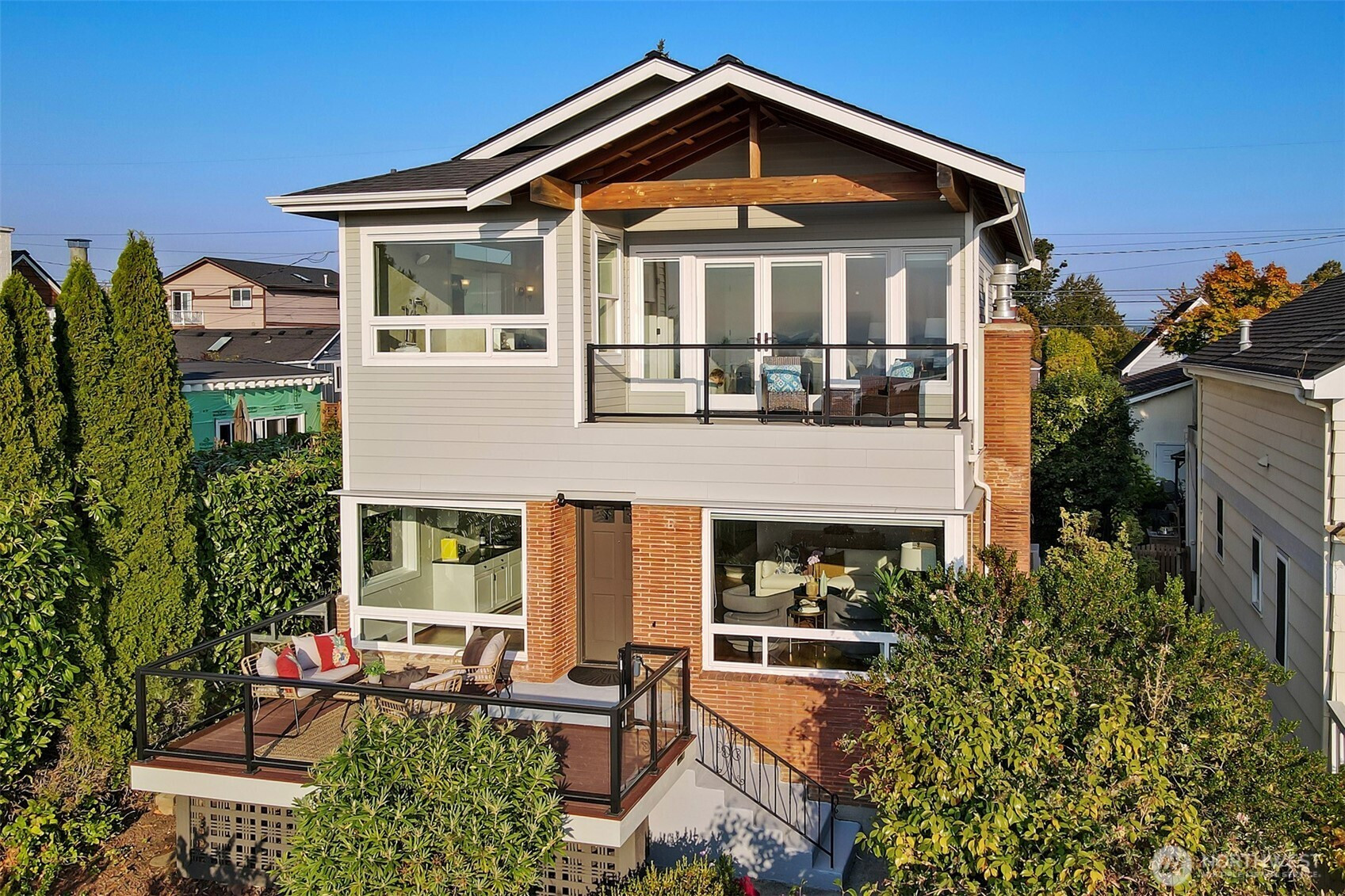 5640 36th Avenue SW, Seattle, WA 98126