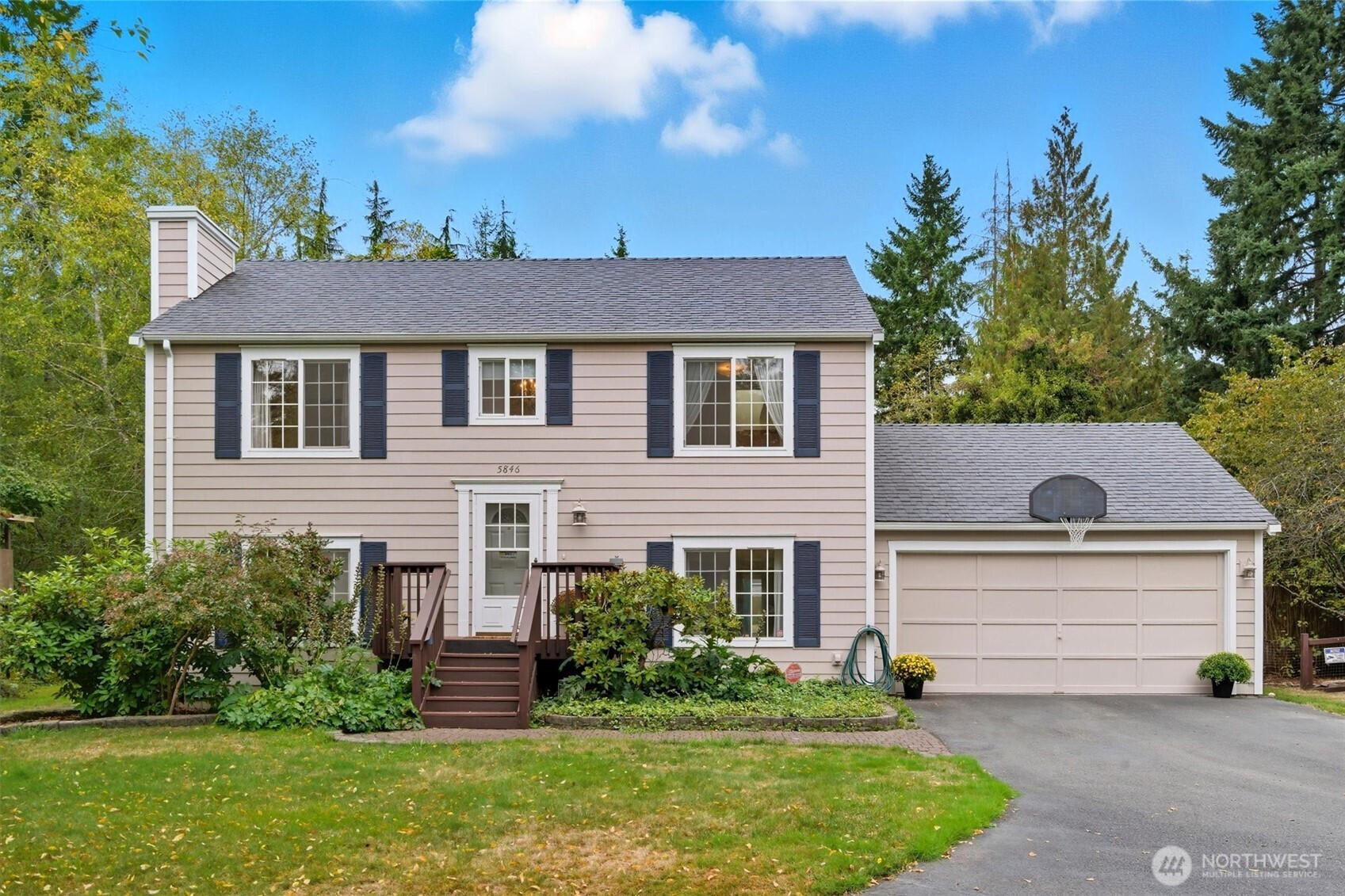 5846 SW 44th Street, Port Orchard, WA 98367