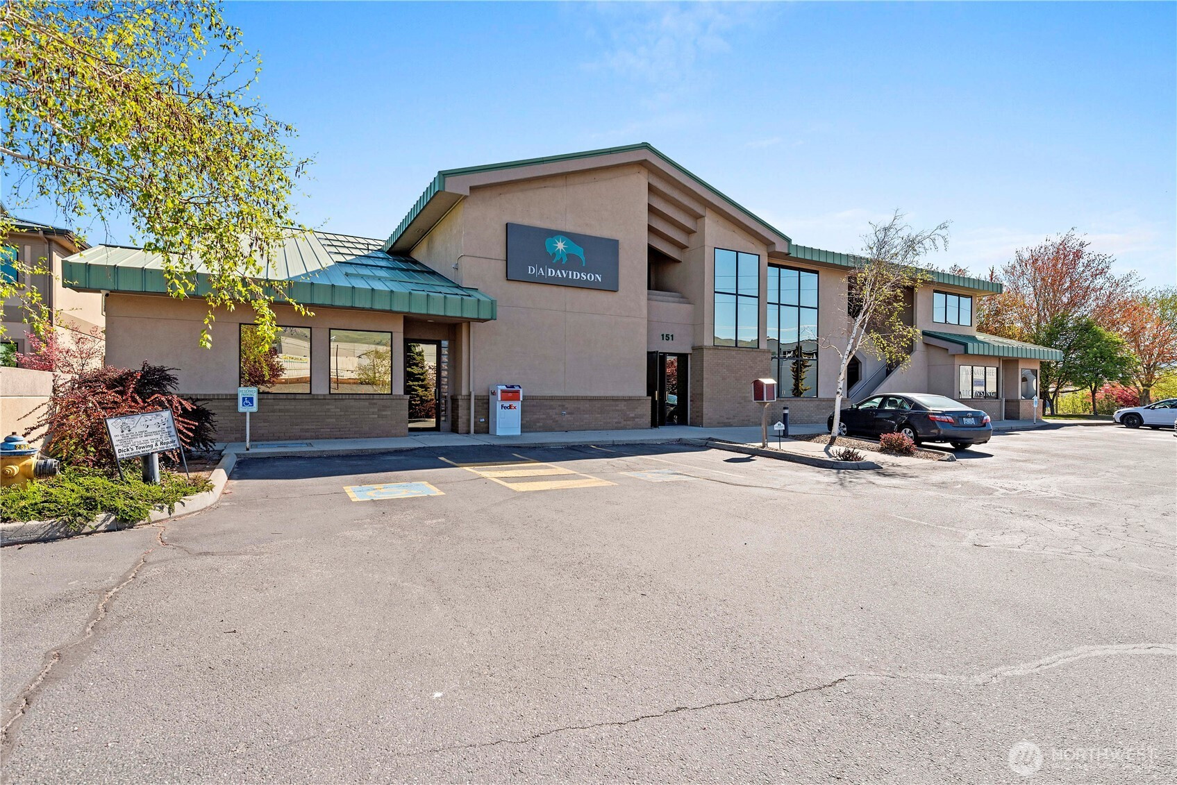 151 S Worthen St, Wenatchee, WA 98801
