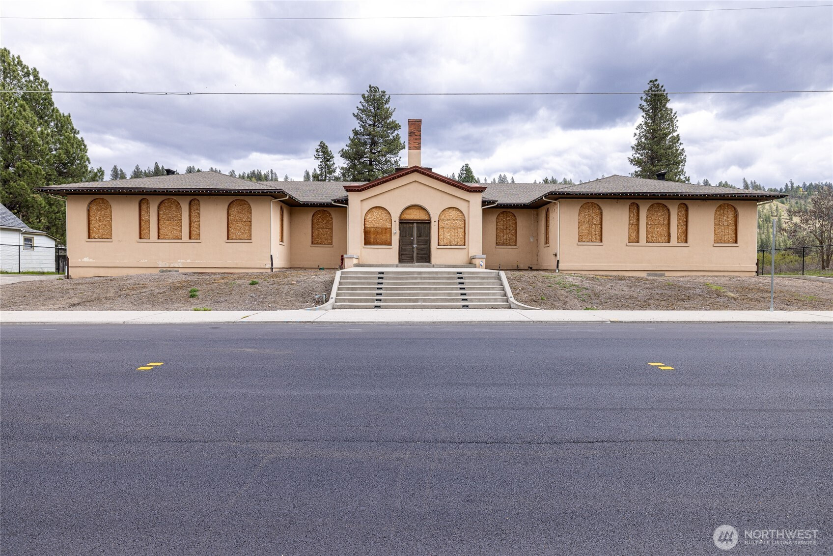 2225 S Inland Empire Way, Spokane, WA 99224