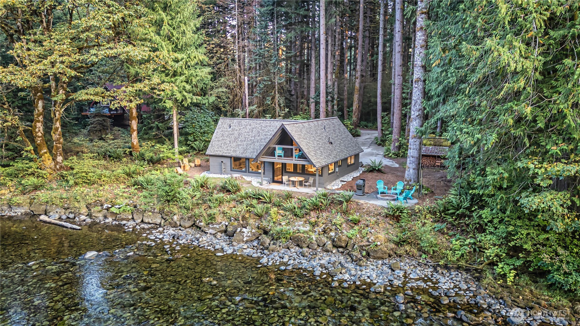 12423 744th Avenue, Skykomish, WA 98288