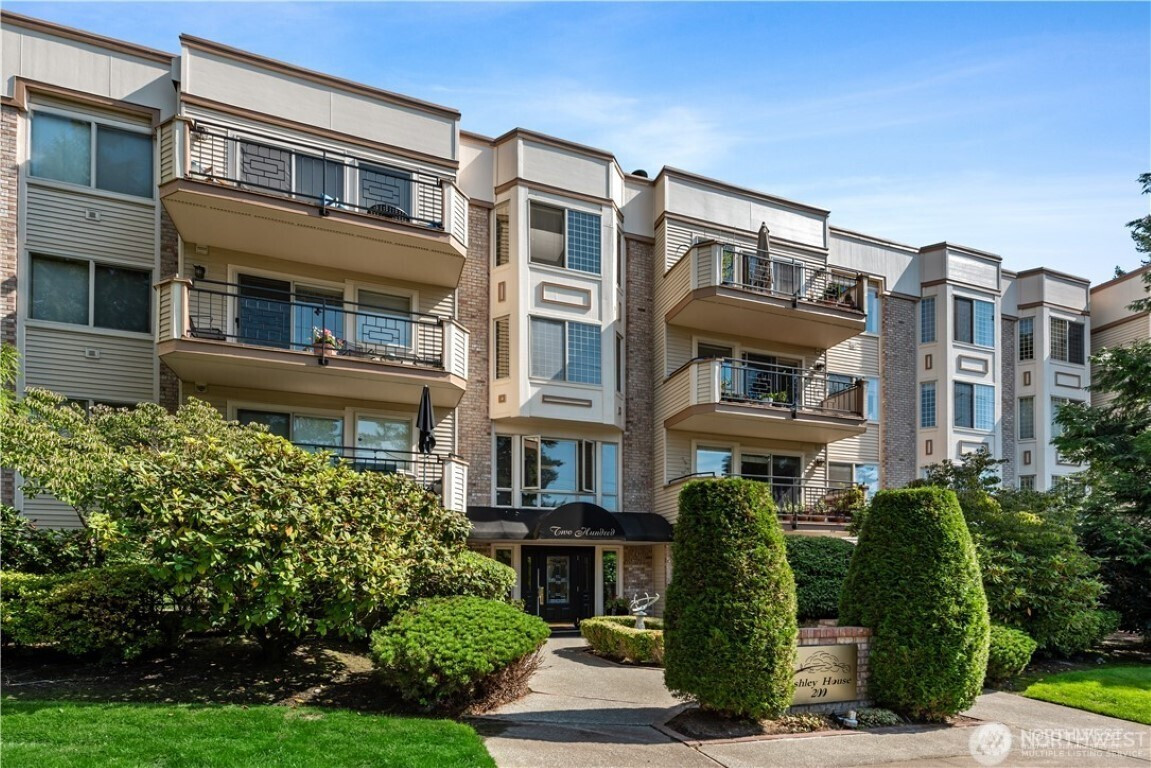 200 99th Avenue NE, Bellevue, WA 98004