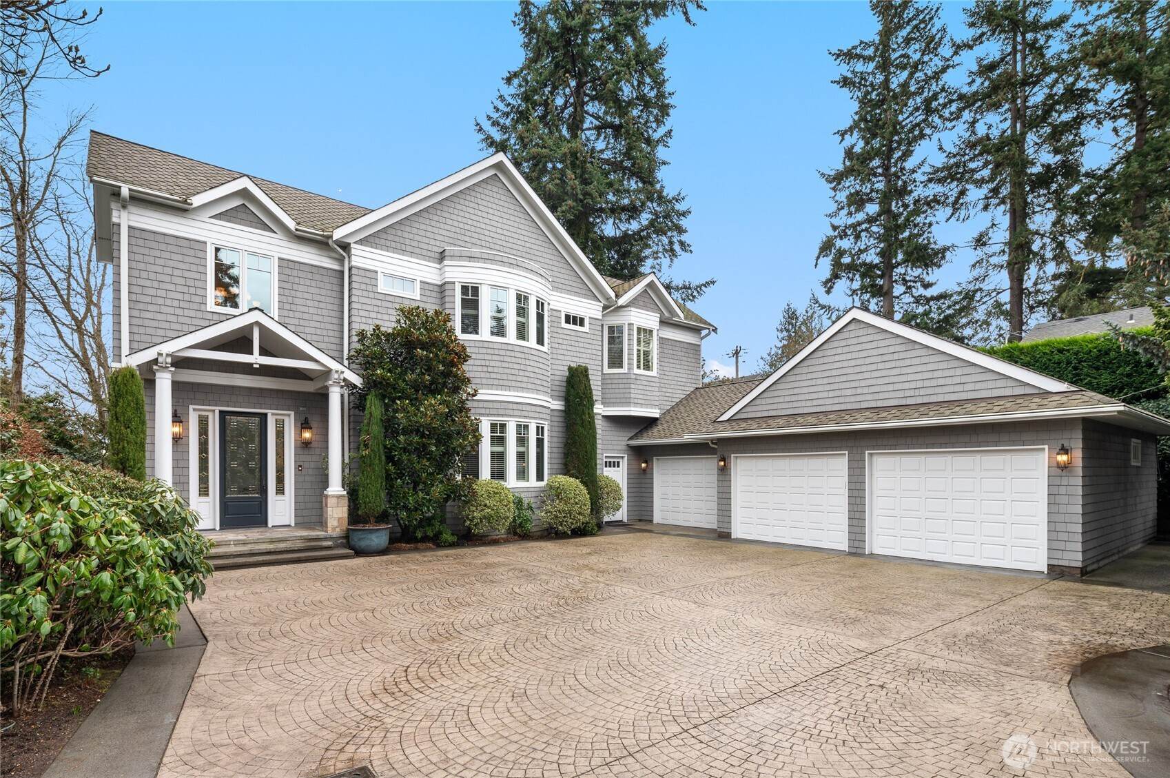 1510 38th Avenue E, Seattle, WA 98112