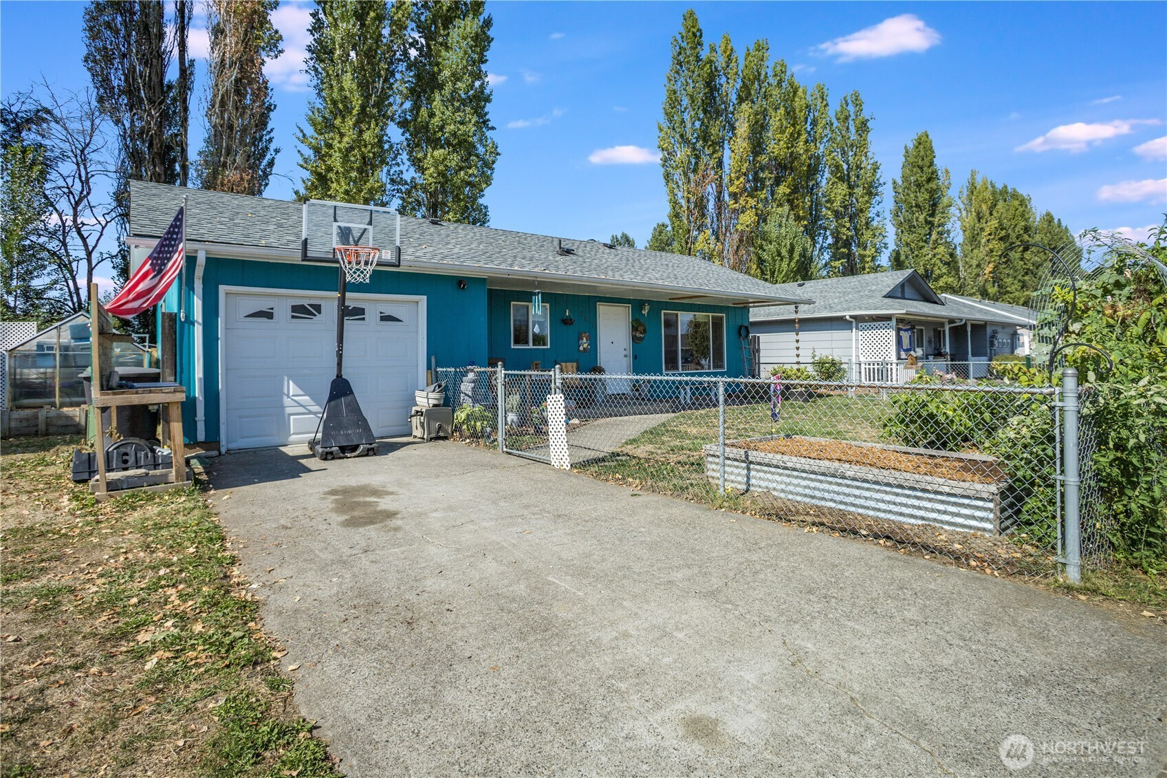 767 34th Avenue, Longview, WA 98632