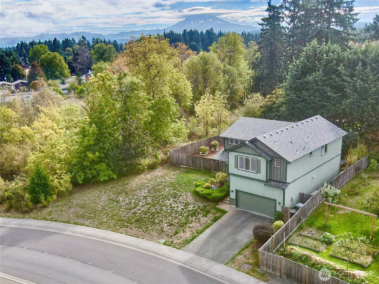 18311 28th Avenue E, Tacoma, WA 98445