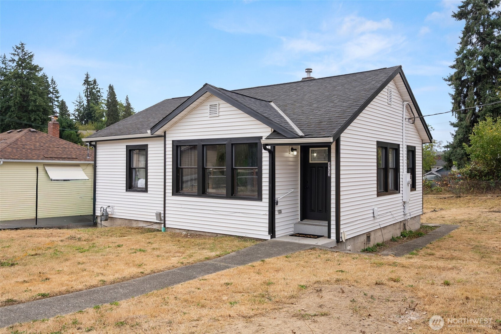 3723 W D Street, Bremerton, WA 98312