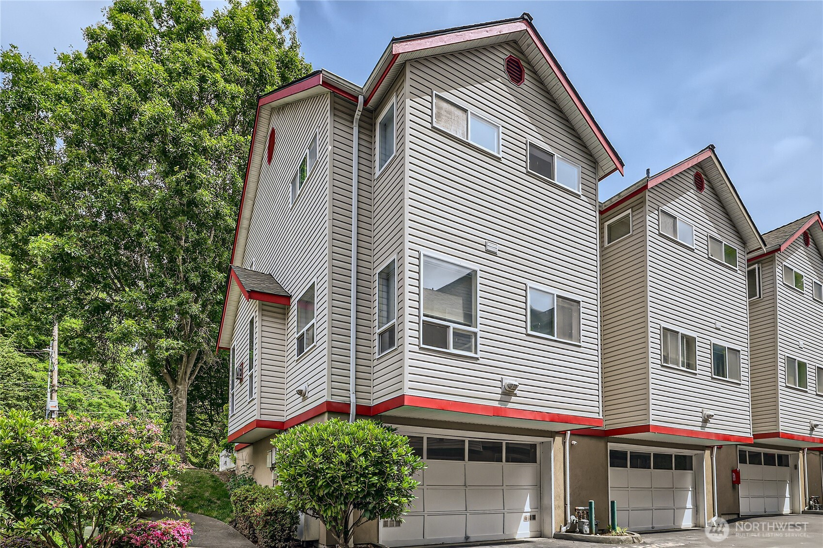 2801 NE 130th Street, Seattle, WA 98125