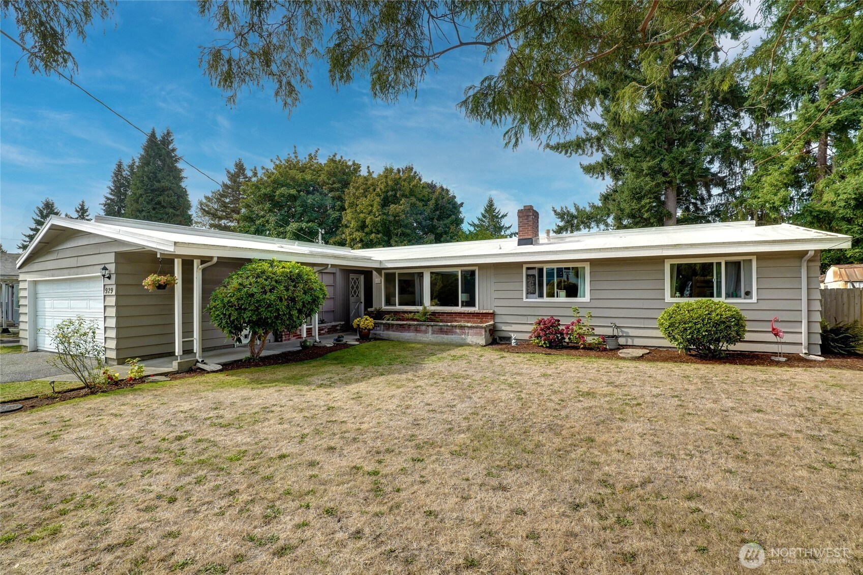 929 165th Avenue SE, Bellevue, WA 98008