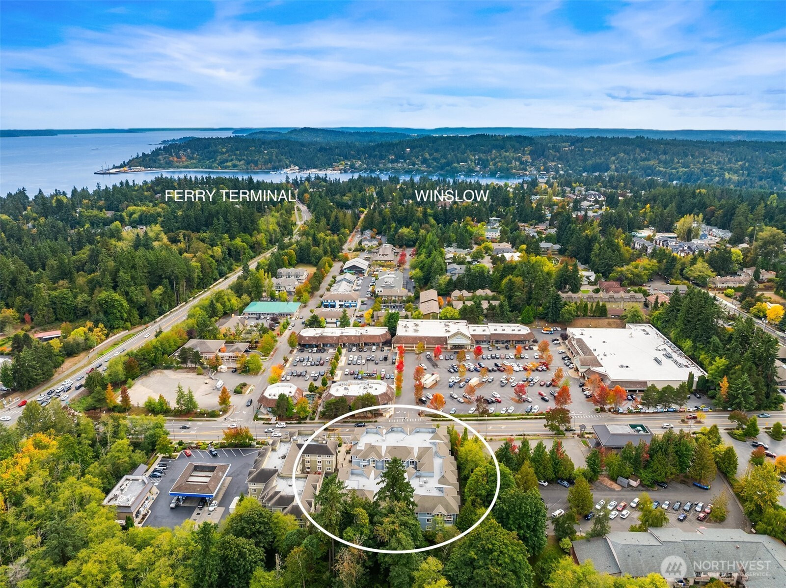 300 High School Road NE, Bainbridge Island, WA 98110