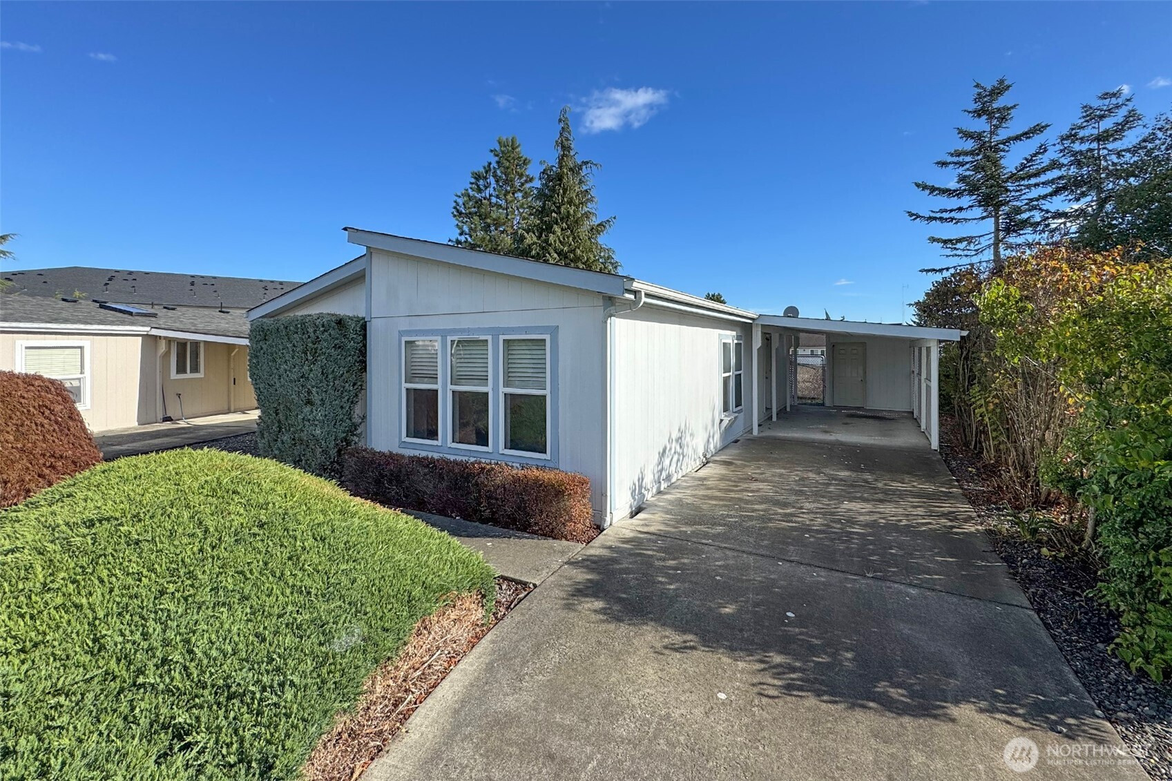 642 N 7th Avenue, Sequim, WA 98382