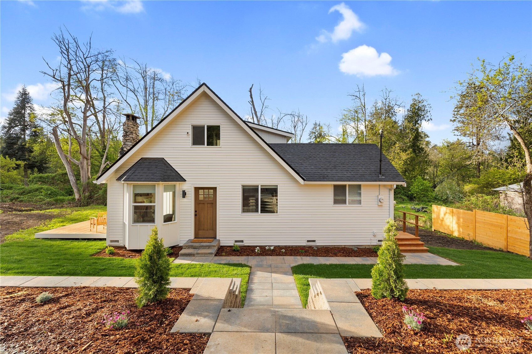11109 Jovita Boulevard E, Edgewood, WA 98372