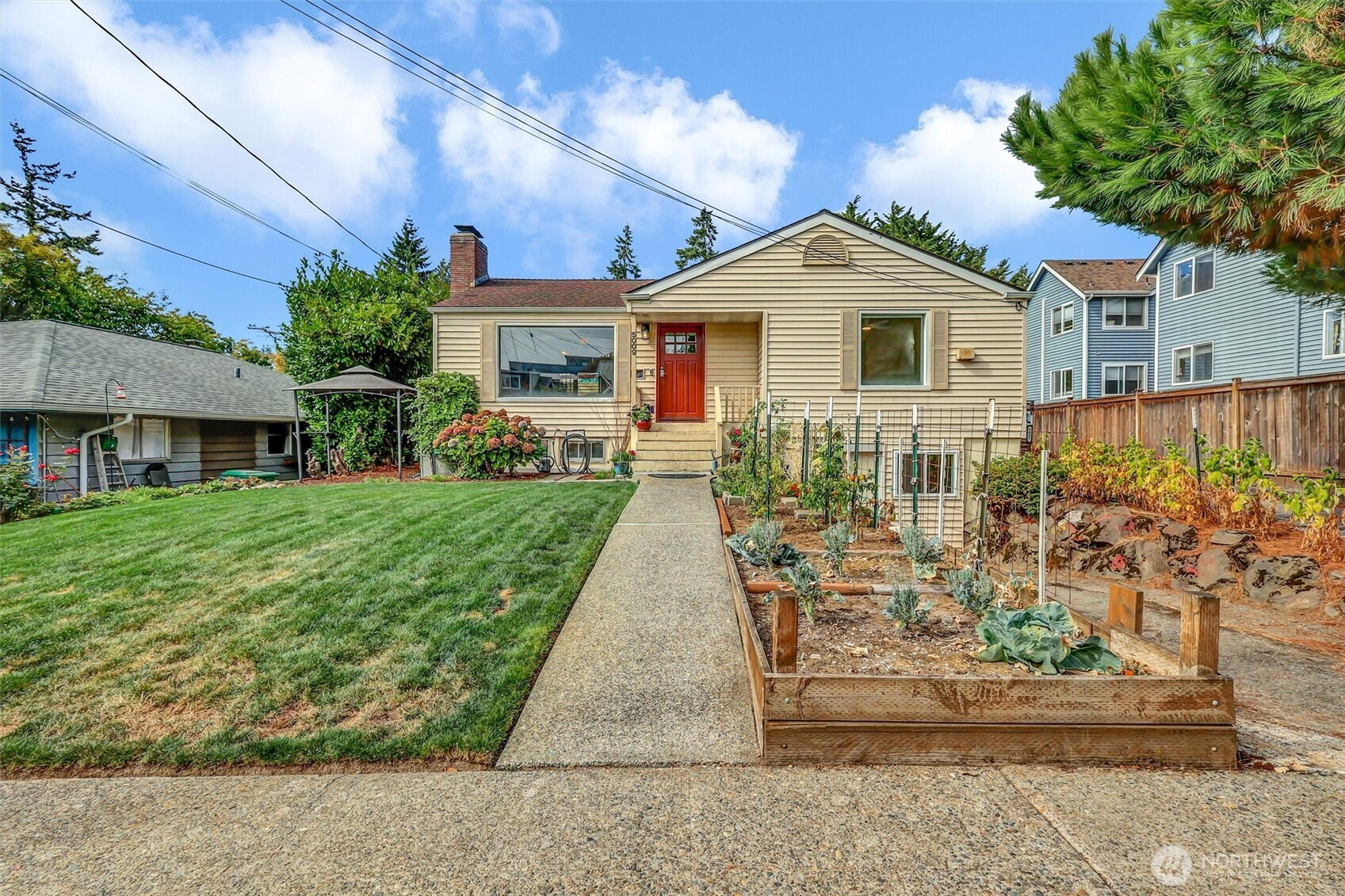 5009 51st Avenue S, Seattle, WA 98118