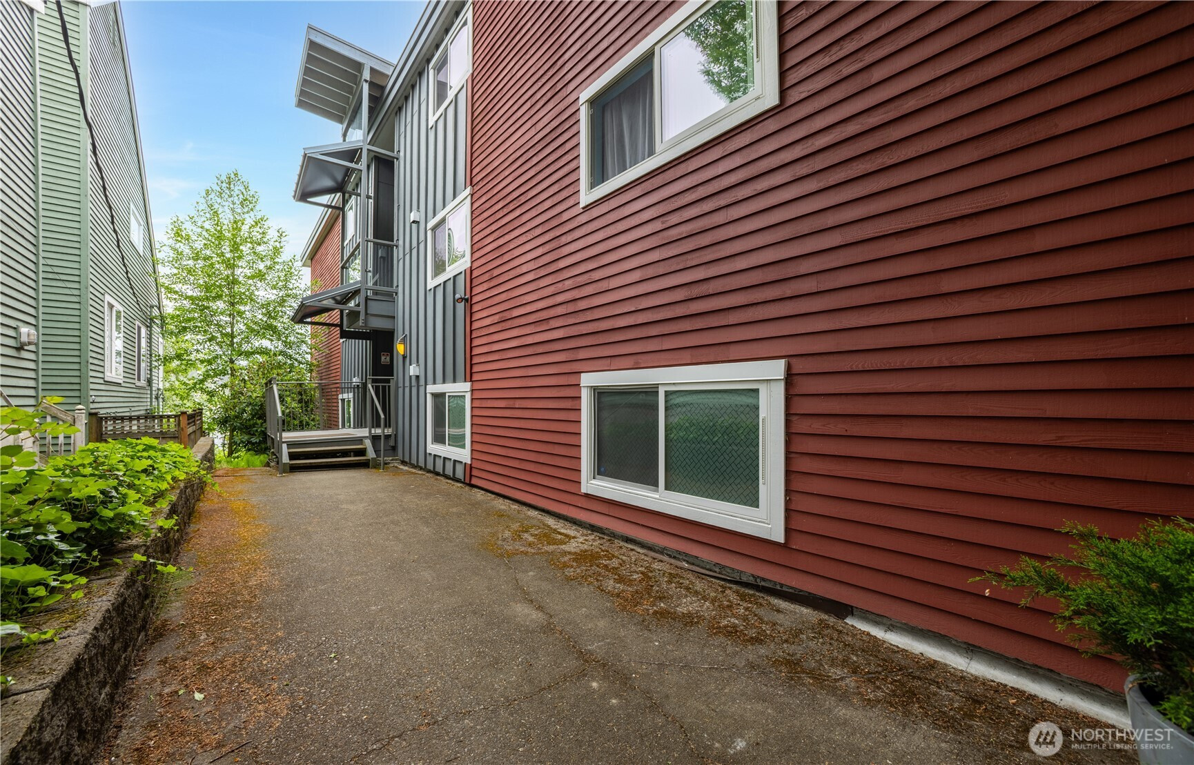 3053 14th Avenue W, Seattle, WA 98119
