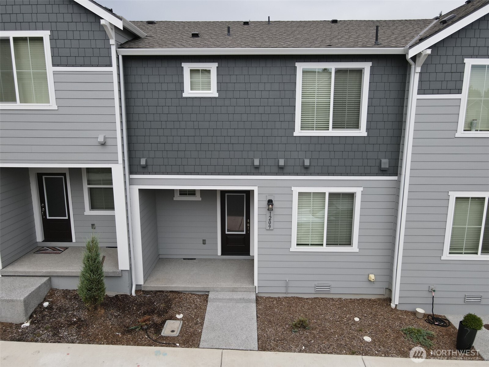 1209 E 53rd Street, Tacoma, WA 98404