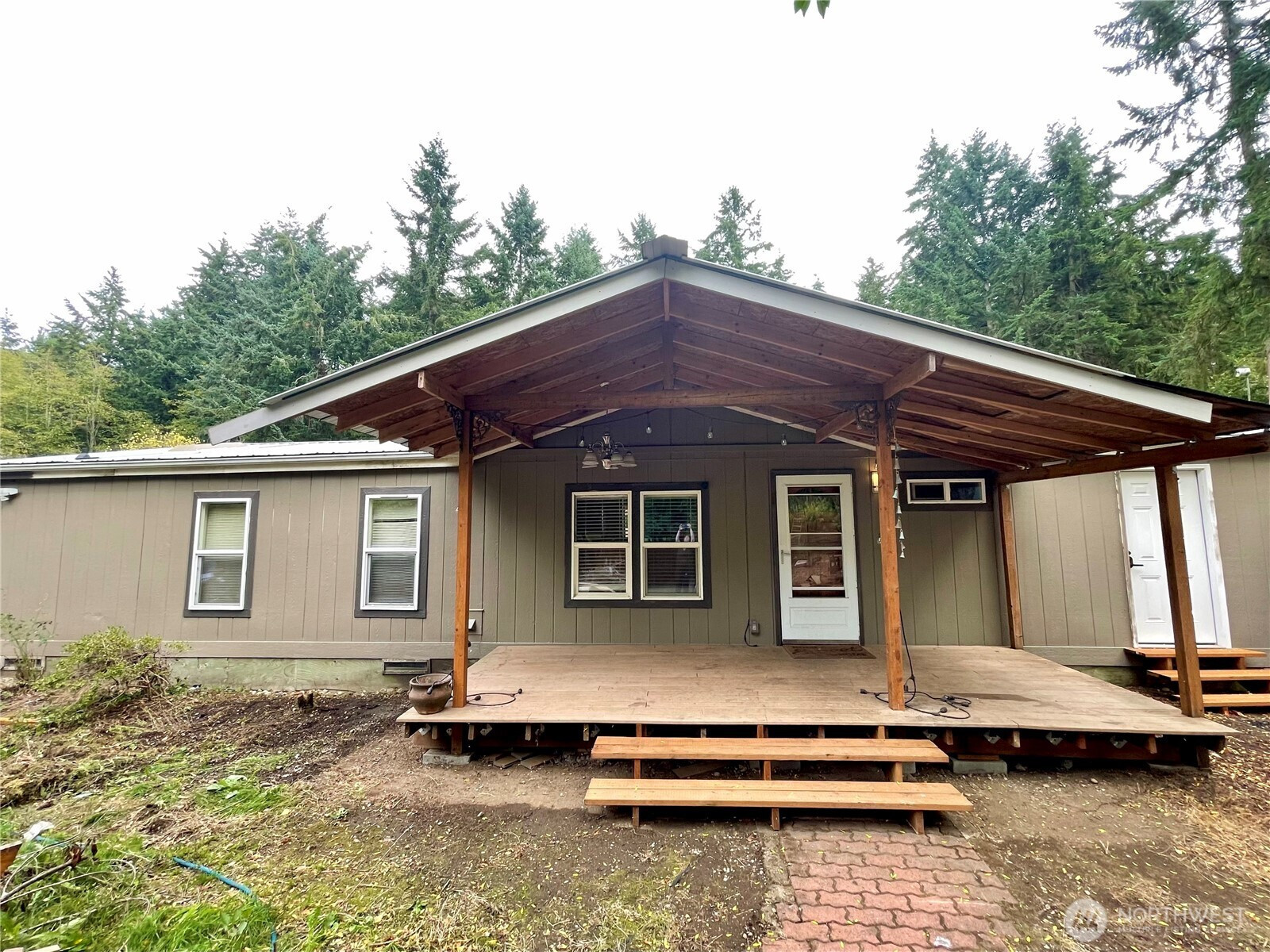 25313 60th Avenue E, Graham, WA 98338