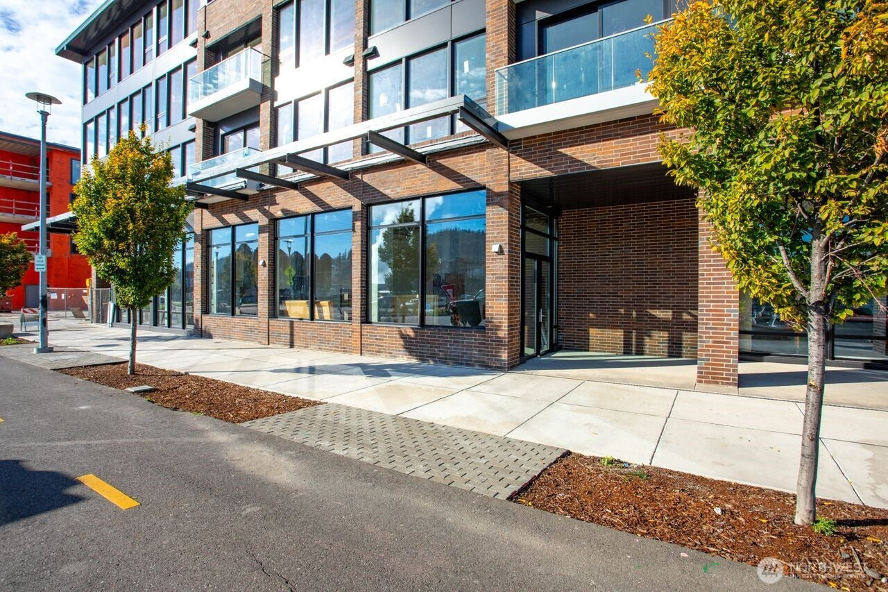1025 Granary Avenue, Bellingham, WA 98225