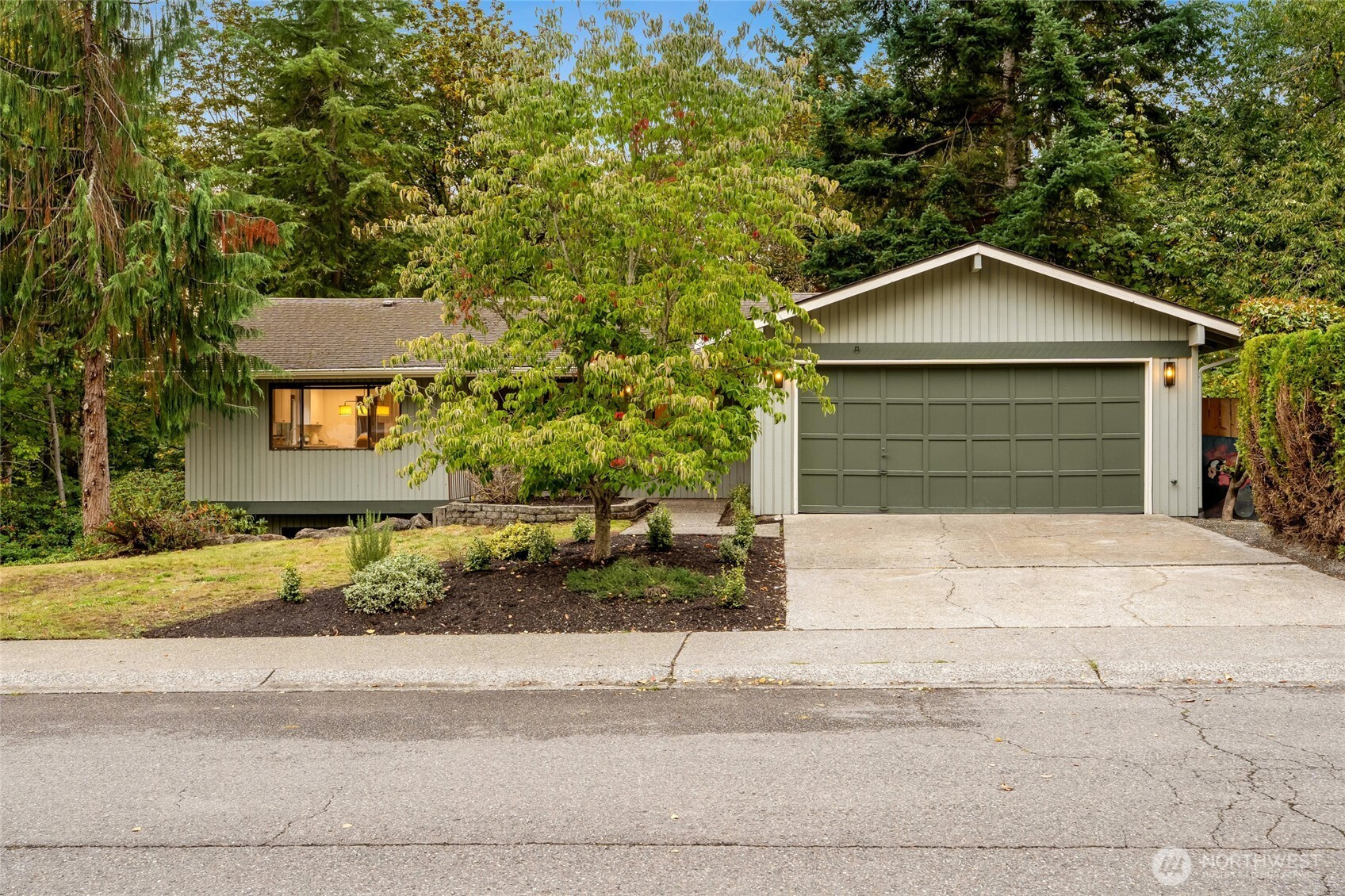 16921 135th Place SE, Renton, WA 98058
