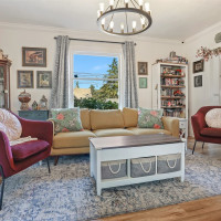 3654 35th Avenue W, Seattle, WA 98199