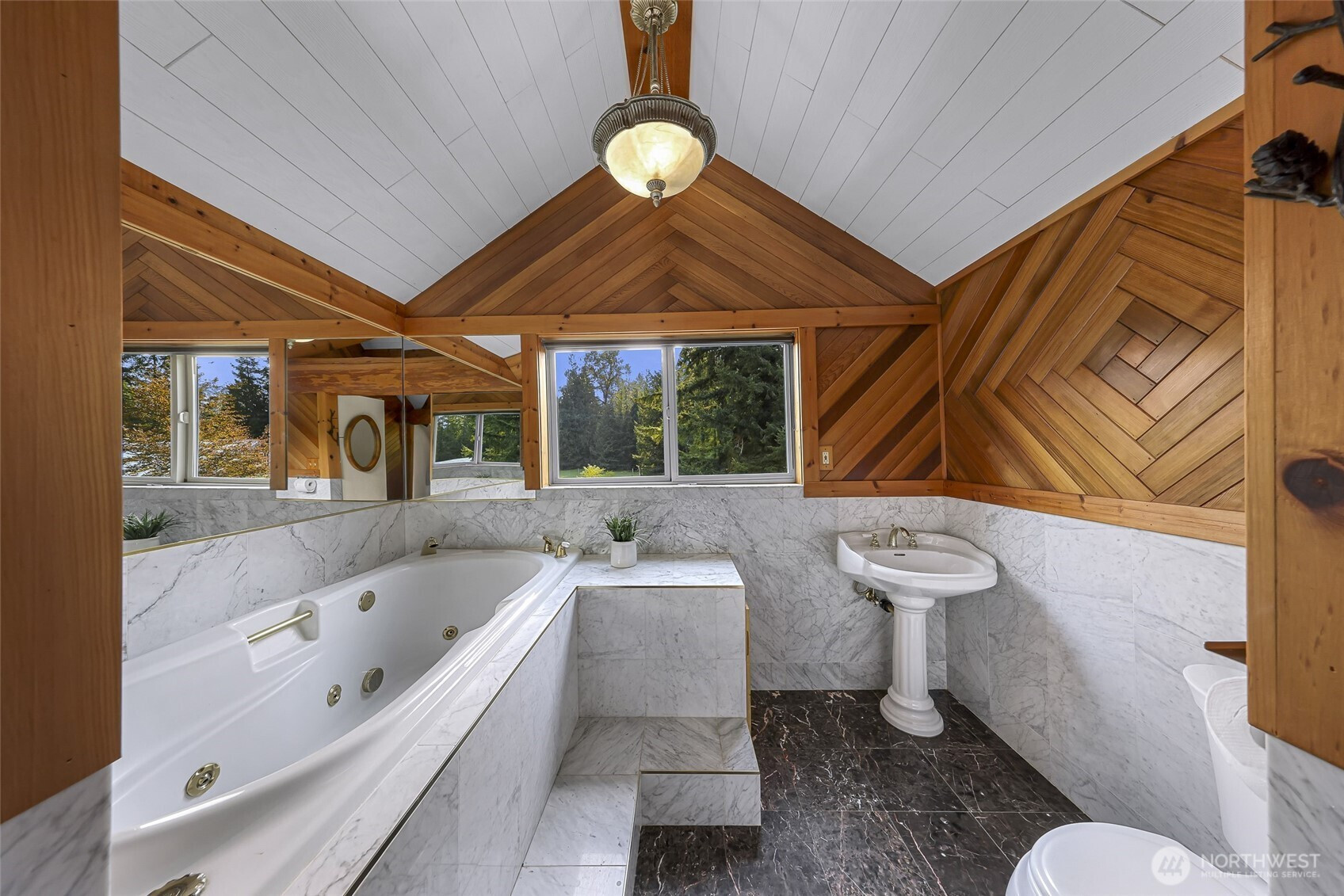 6771 South Pass Rd, Maple Falls, WA 98266