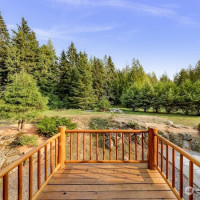 6771 South Pass Rd, Maple Falls, WA 98266