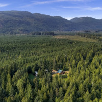 6771 South Pass Rd, Maple Falls, WA 98266