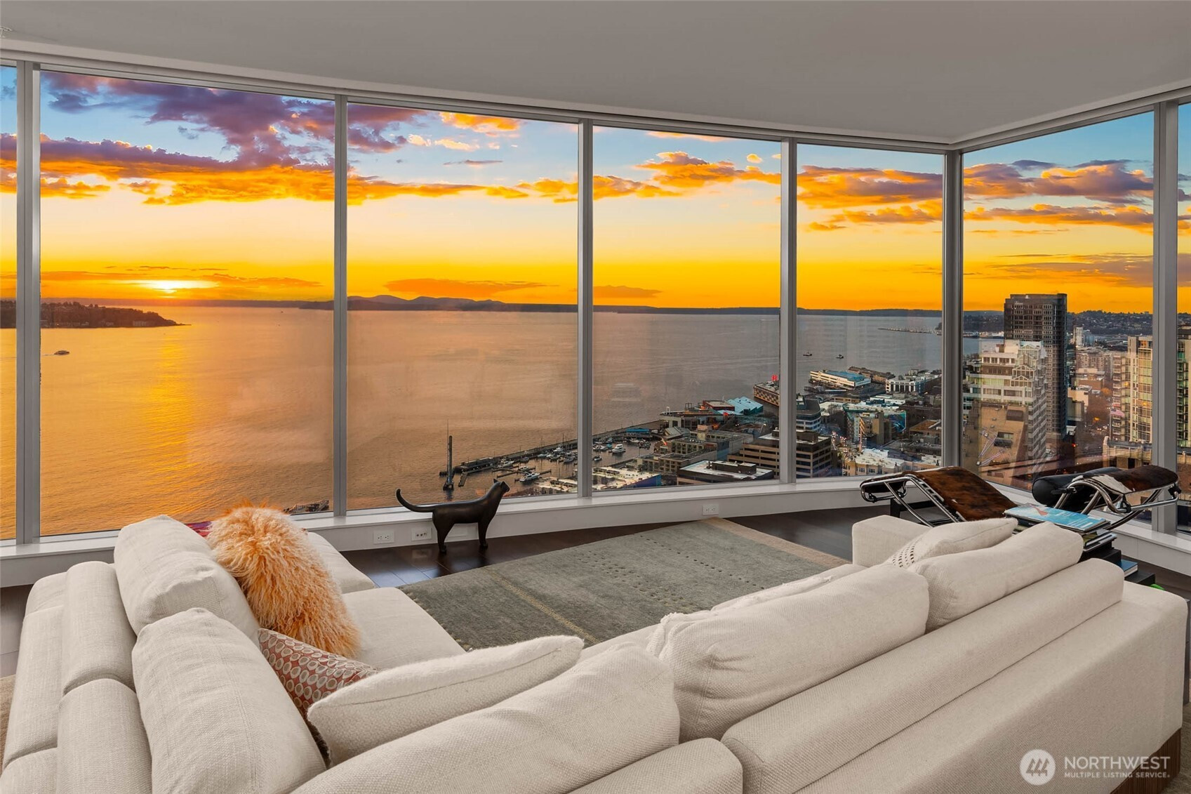 1521 2nd Avenue, Seattle, WA 98101