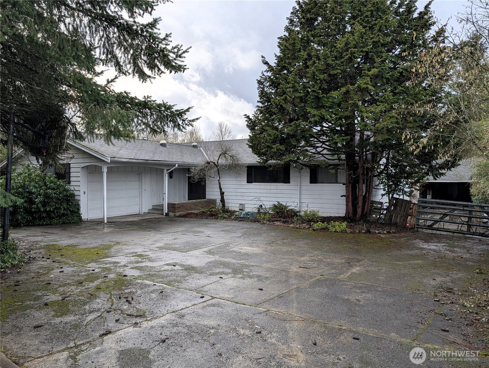 11214 34th Avenue E, Tacoma, WA 98446
