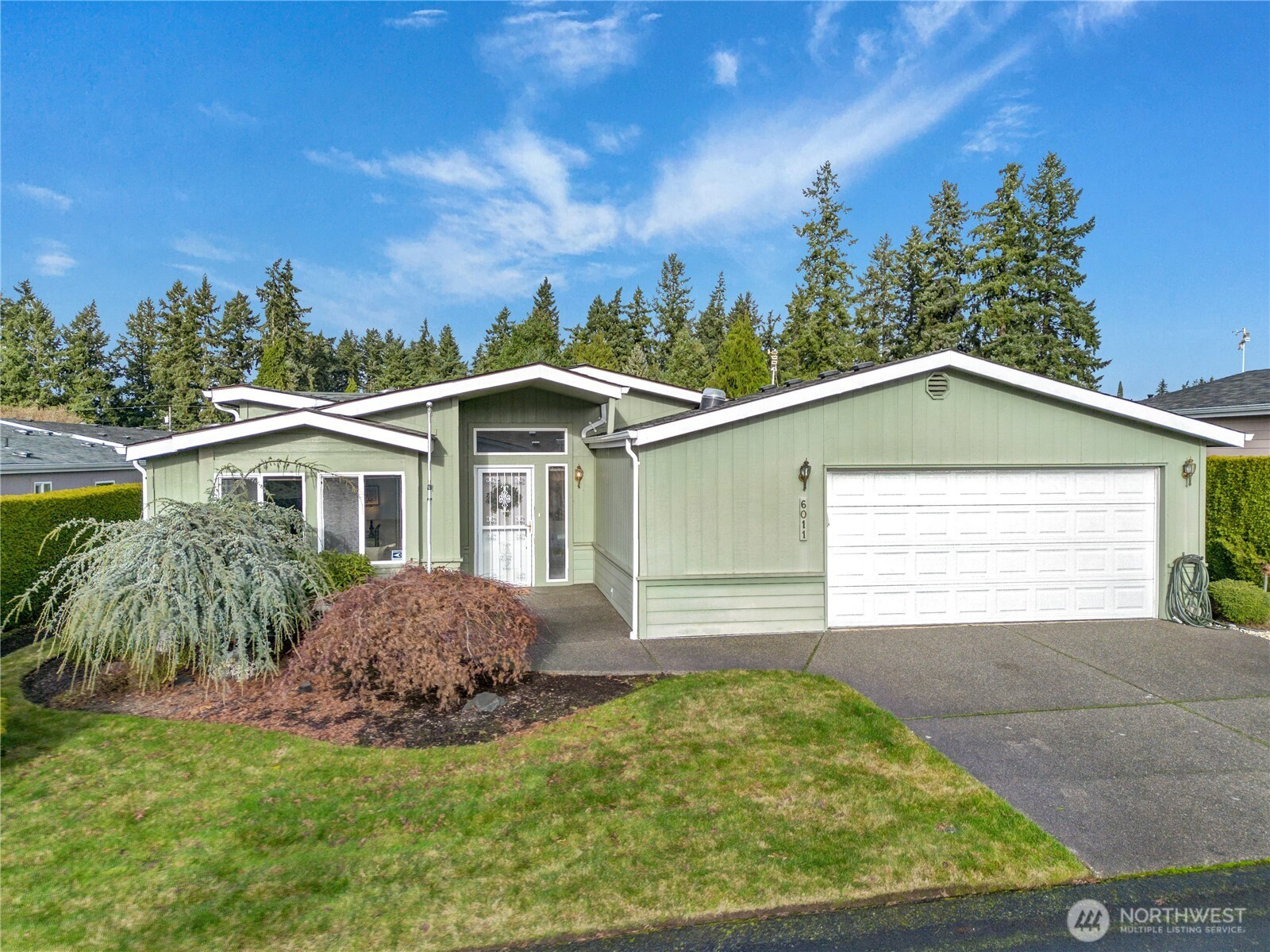 6011 89th Street E, Puyallup, WA 98371
