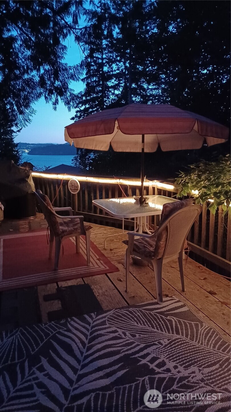 7408 Holiday Boulevard, Anacortes, WA 98221