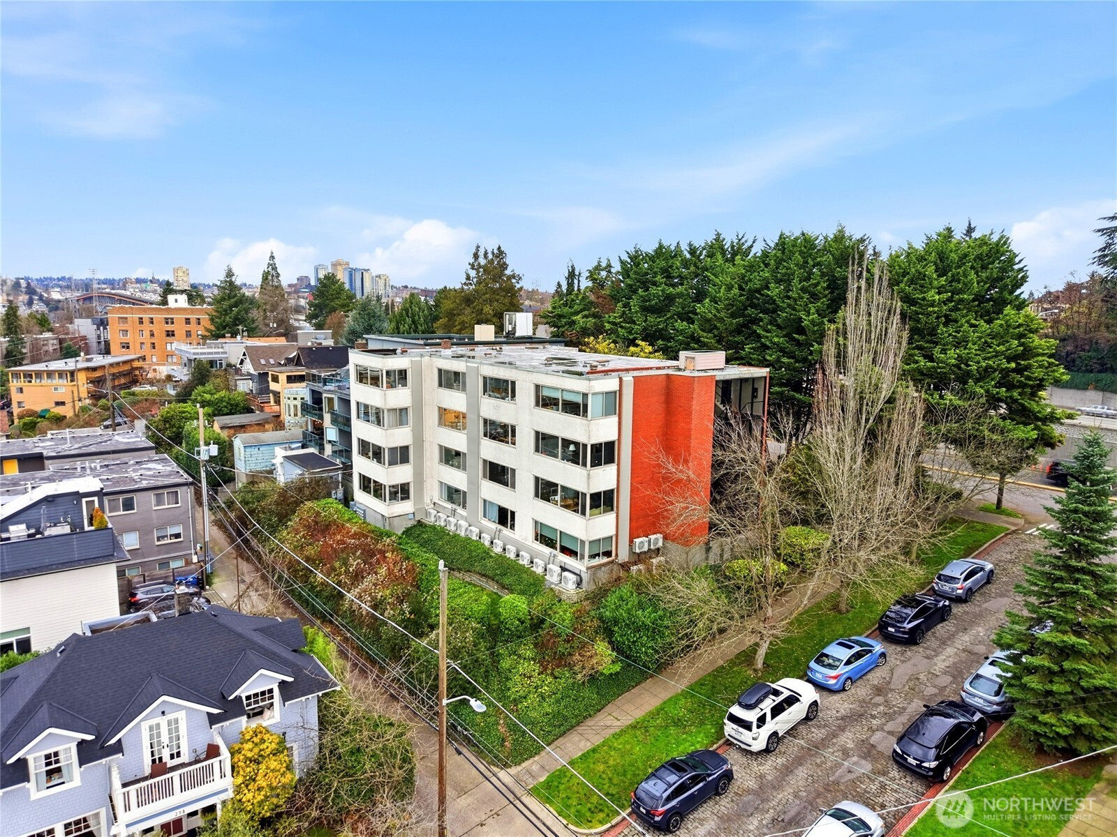 2703 Boylston Avenue E, Seattle, WA 98102