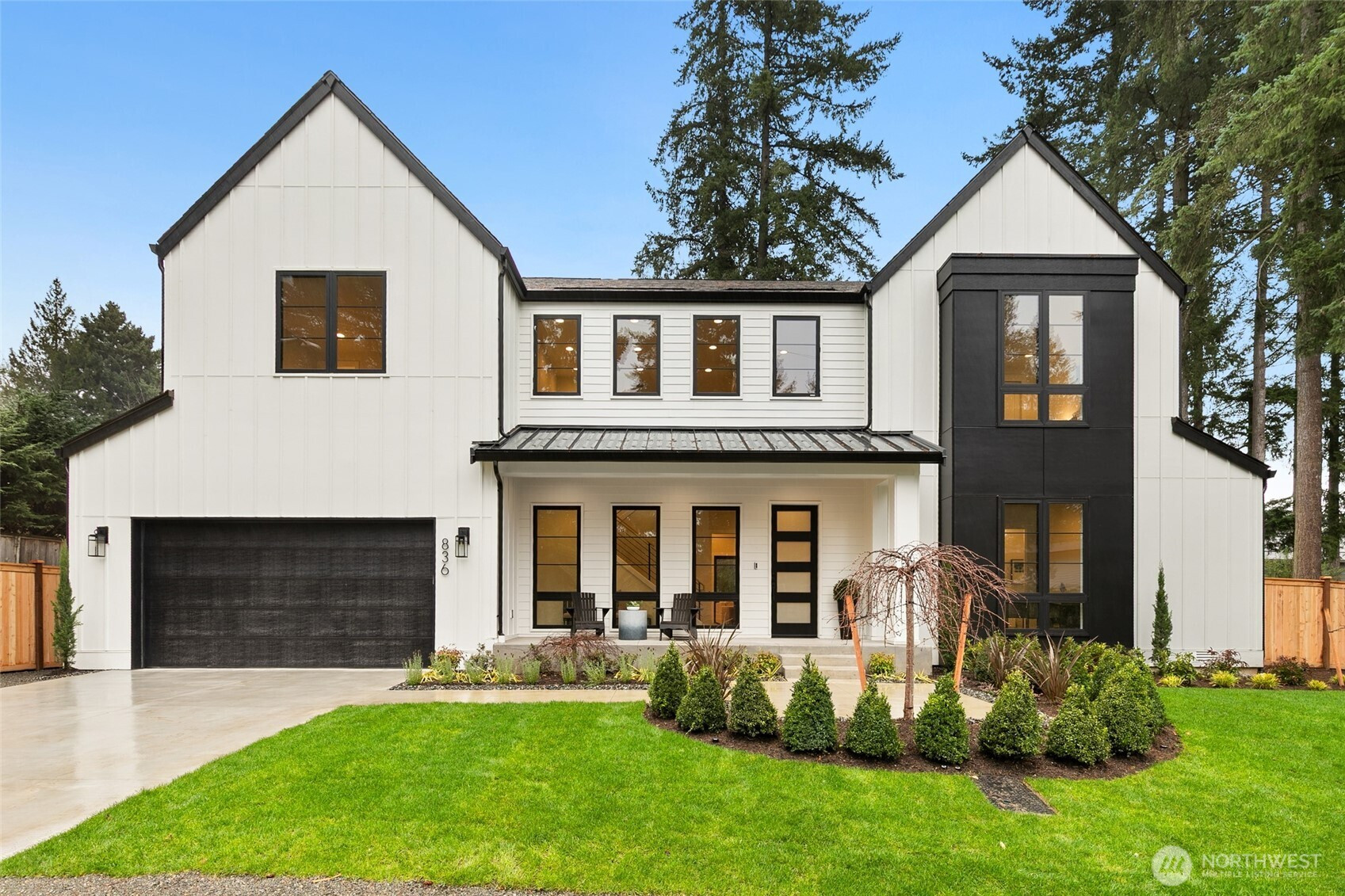 836 130th Avenue NE, Bellevue, WA 98005
