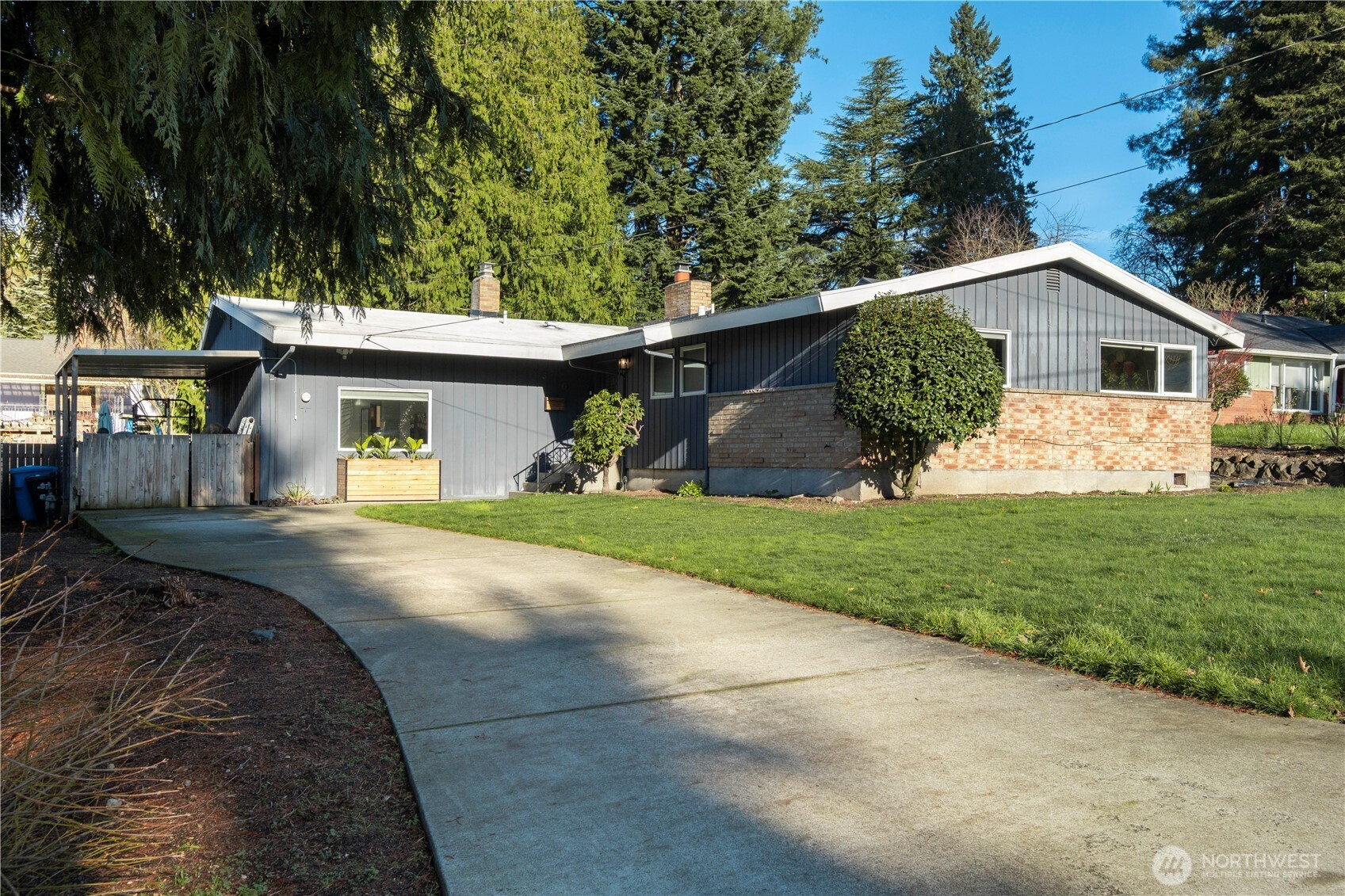 310 NE 161st Street, Shoreline, WA 98155