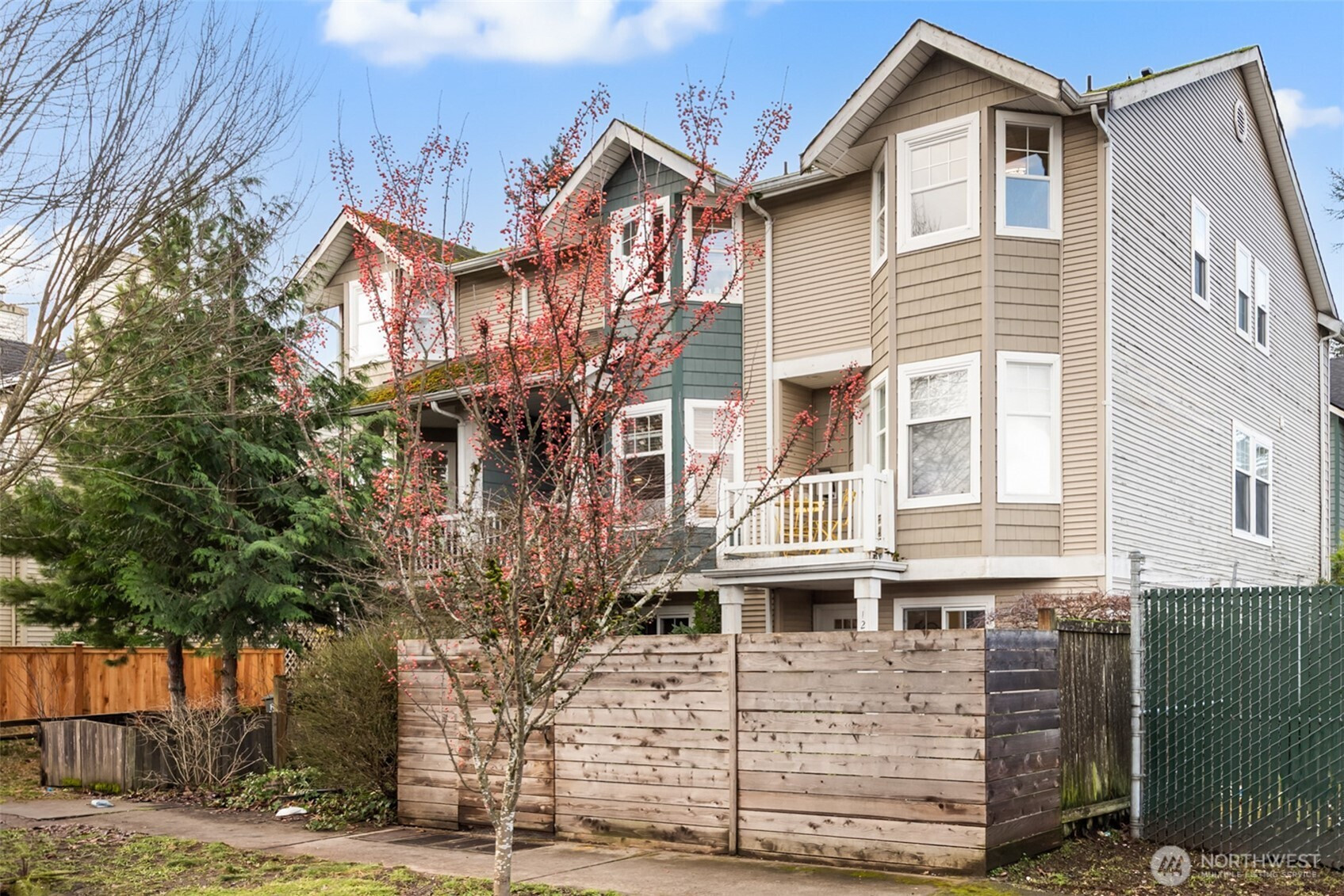 12535 27th Avenue NE, Seattle, WA 98125