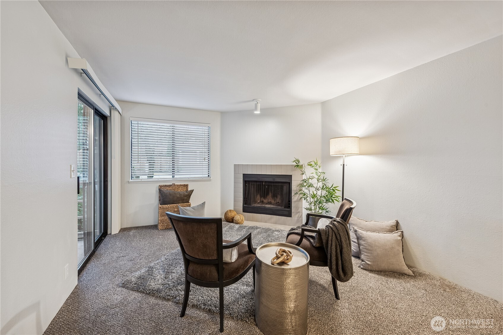 700 N 160th Street, Shoreline, WA 98133