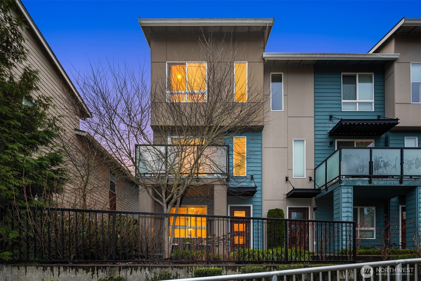 14685 35th Court NE, Lake Forest Park, WA 98155