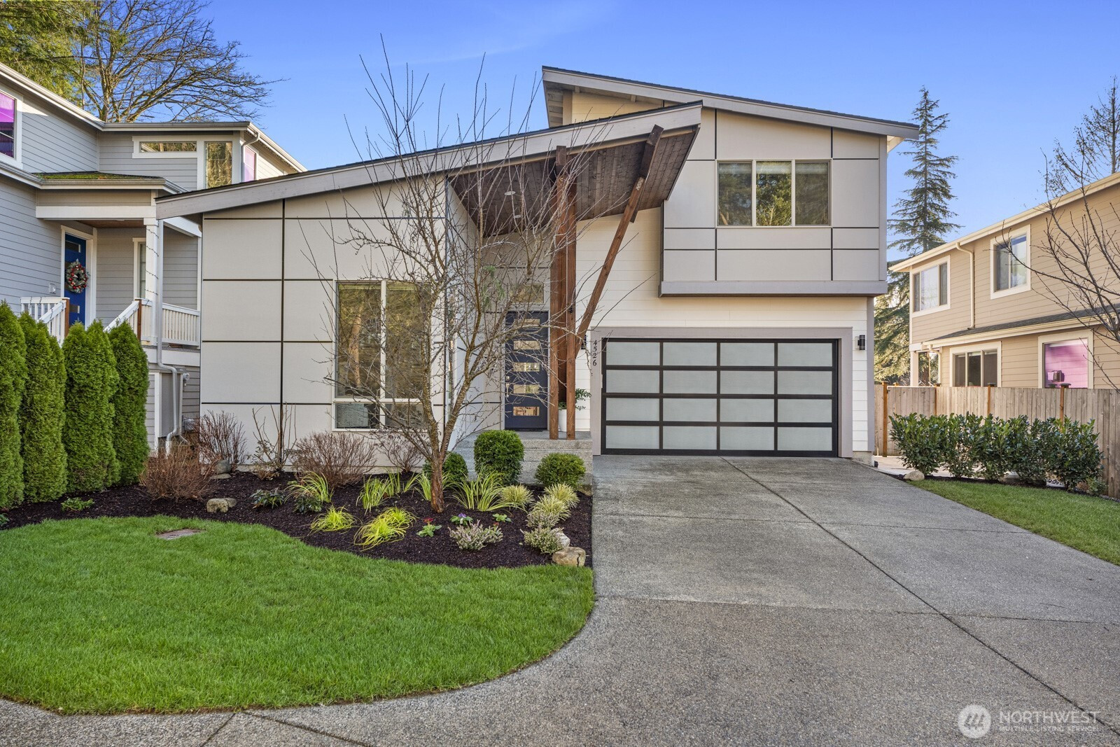 4526 327th Place NE, Carnation, WA 98014